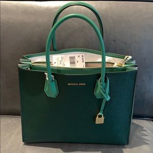 Green Michael Kors Mercer Large Leather Tote Bag